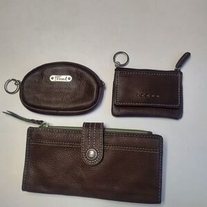 Brand new Fossil leather wallet set